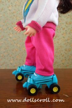 Galoob - Bouncin' Kids - Skatin' Kid and her Beach Chair - Doll